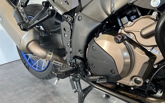 Gebrauchtmotorrad Suzuki V-Strom 1050DE - Bild 6 Gebrauchtmotorrad Suzuki V-Strom 1050DE - Bild 6