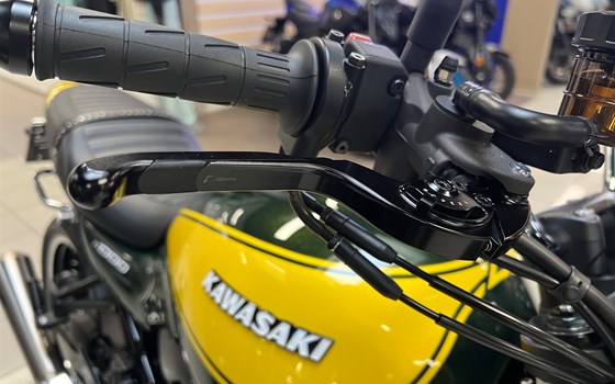 Gebrauchtmotorrad Kawasaki Z900 RS - Bild 11 Gebrauchtmotorrad Kawasaki Z900 RS - Bild 11