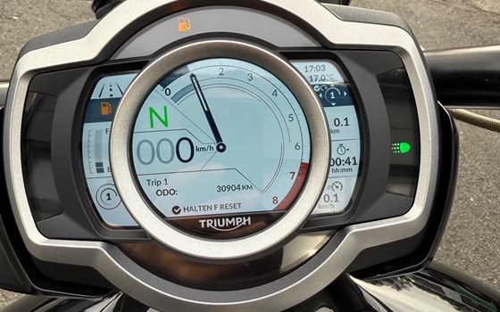 Gebrauchtmotorrad Triumph Rocket 3 R - Bild 11