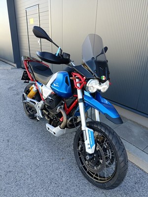 Moto Guzzi V85 TT Evoactive Graphics (blau) - Bild 5