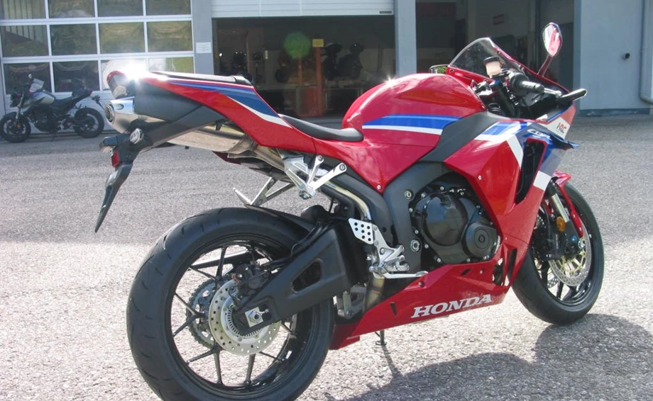 Offer Honda CBR600RR Bild 4: Offer Honda CBR600RR