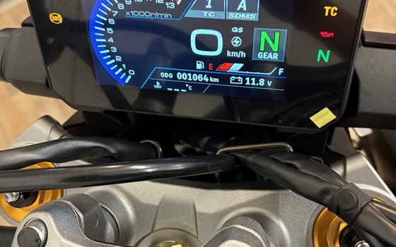 Gebrauchtmotorrad Suzuki GSX-S1000 - Bild 5 Gebrauchtmotorrad Suzuki GSX-S1000 - Bild 5