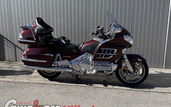 Gebrauchtmotorrad Honda Goldwing F6B - Bild 2 Gebrauchtmotorrad Honda Goldwing F6B - Bild 2