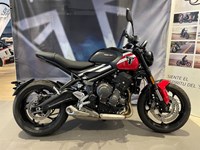 Triumph Trident 660