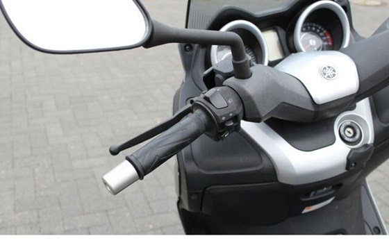 Gebrauchtmotorrad Yamaha XMAX 125 - Bild 13