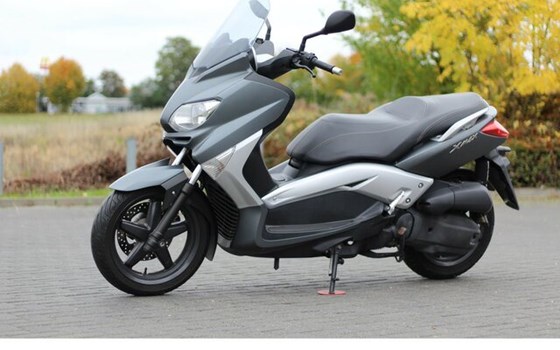 Gebrauchtmotorrad Yamaha XMAX 125 - Bild 17