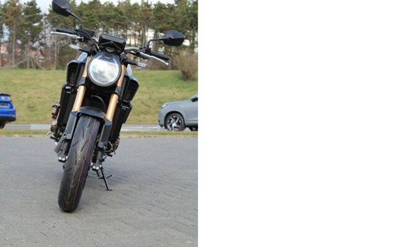 Neufahrzeug Honda CB650R E-Clutch - Bild 6