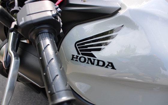 Gebrauchtmotorrad Honda CB650R - Bild 2