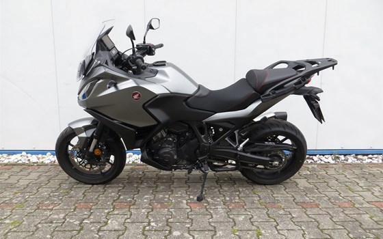 Gebrauchtmotorrad Honda NT1100 DCT - Bild 10