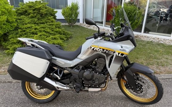 Neufahrzeug Honda XL750 Transalp - Bild 1 Neufahrzeug Honda XL750 Transalp - Bild 1