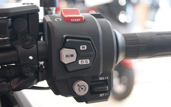 Neufahrzeug Honda NT1100 DCT Electronic Suspension - Bild 11