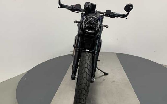 Gebrauchtmotorrad Ducati Scrambler Nightshift - Bild 5