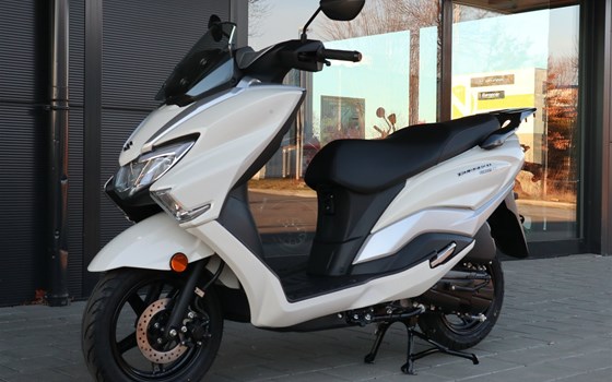 Gebrauchtmotorrad Suzuki Burgman Street 125EX - Bild 6