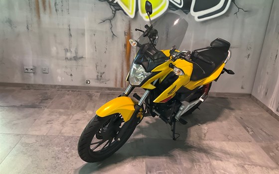 Gebrauchtmotorrad Honda CBF 125 - Bild 2