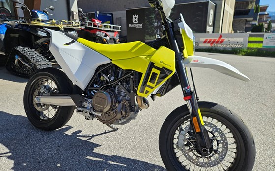 Neufahrzeug Husqvarna 701 Supermoto - Bild 1 Neufahrzeug Husqvarna 701 Supermoto - Bild 1