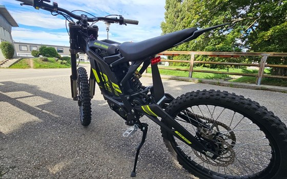 Gebrauchtmotorrad Sur-Ron Light Bee L1e X - Bild 7 Gebrauchtmotorrad Sur-Ron Light Bee L1e X - Bild 7
