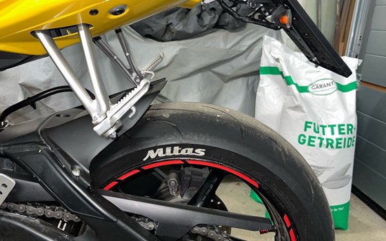 Gebrauchtmotorrad Yamaha YZF-R6 - Bild 13 Gebrauchtmotorrad Yamaha YZF-R6 - Bild 13