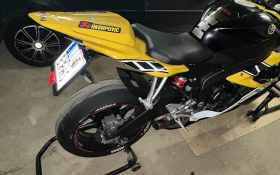 Gebrauchtmotorrad Yamaha YZF-R6 - Bild 9 Gebrauchtmotorrad Yamaha YZF-R6 - Bild 9