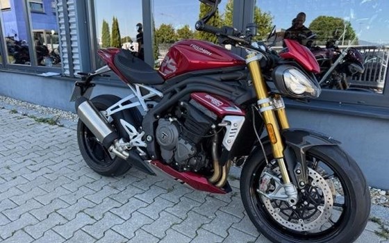 Gebrauchtmotorrad Triumph Speed Triple 1200 RS - Bild 13