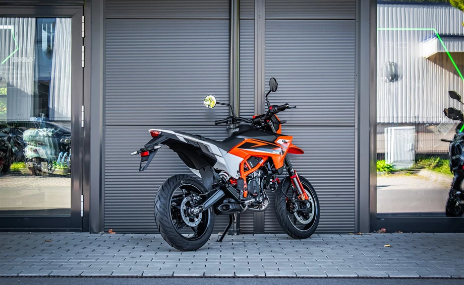 Angebot KTM 125 SMC R Bild 2: Angebot KTM 125 SMC R