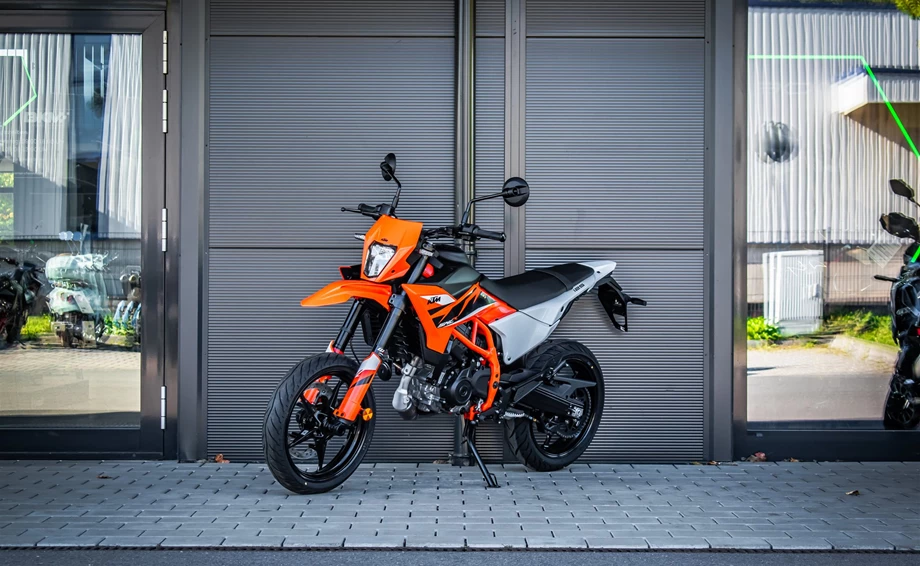 Angebot KTM 125 SMC R Bild 5: Angebot KTM 125 SMC R