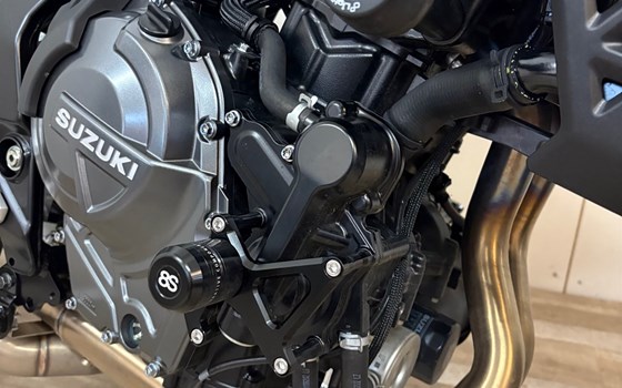 Gebrauchtmotorrad Suzuki GSX-8S - Bild 10 Gebrauchtmotorrad Suzuki GSX-8S - Bild 10