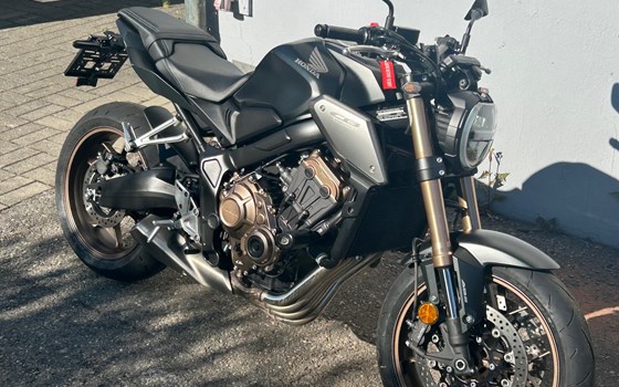 Gebrauchtmotorrad Honda CB 650 - Bild 3 Gebrauchtmotorrad Honda CB 650 - Bild 3