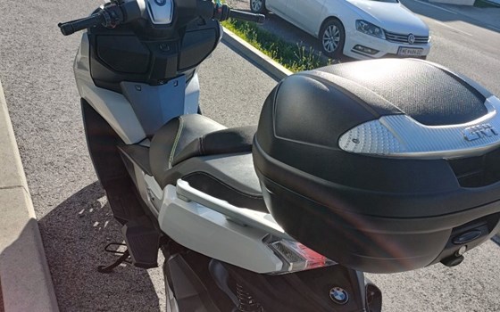 Gebrauchtmotorrad BMW C 400 GT - Bild 10 Gebrauchtmotorrad BMW C 400 GT - Bild 10