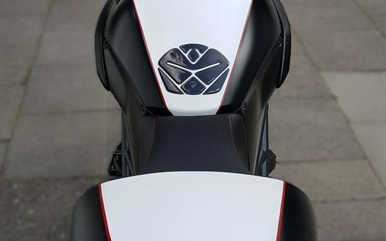Gebrauchtmotorrad Ducati Diavel 1200 - Bild 2
