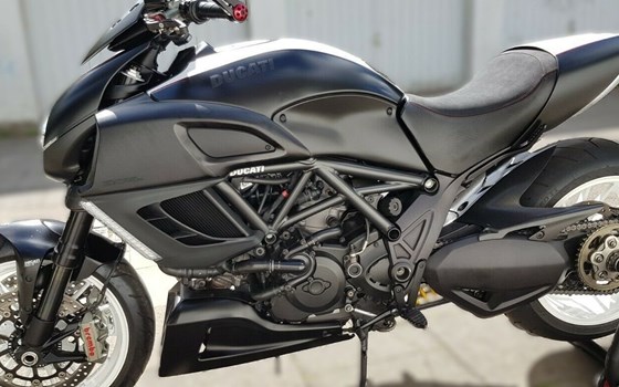 Gebrauchtmotorrad Ducati Diavel 1200 - Bild 4