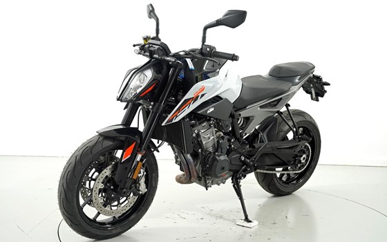 Motorrad Occasion KTM 790 Duke - Bild 3