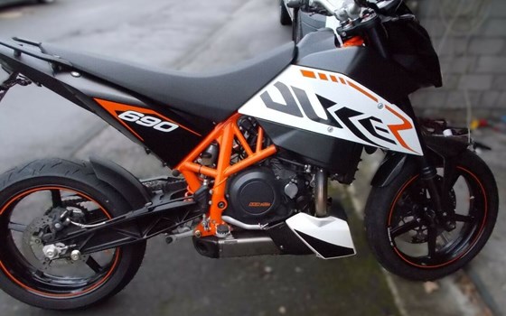 Gebrauchtmotorrad KTM 690 Duke R - Bild 1