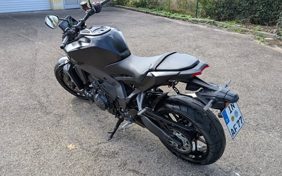 Gebrauchtmotorrad Yamaha MT-09 Y-AMT - Bild 2