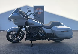 Neumotorrad Harley-Davidson Road Glide FLTRX Neumotorrad Harley-Davidson Road Glide FLTRX