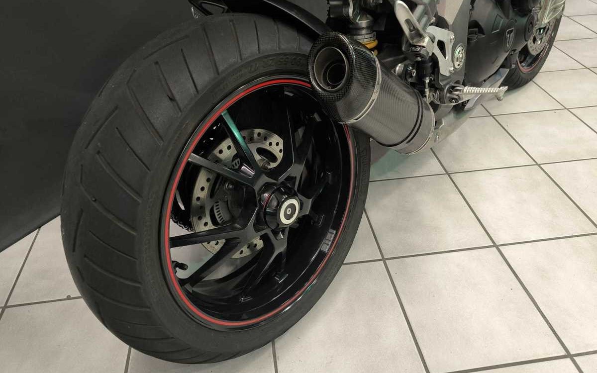 Angebot Triumph Speed Triple R