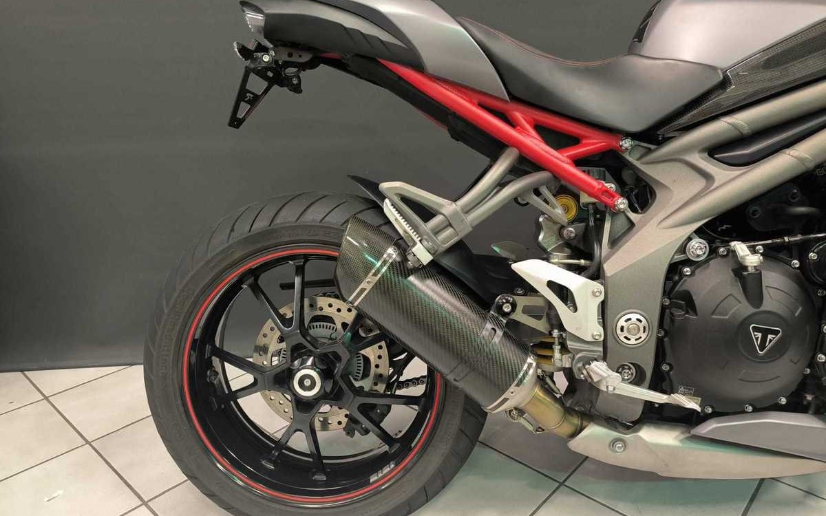 Angebot Triumph Speed Triple R