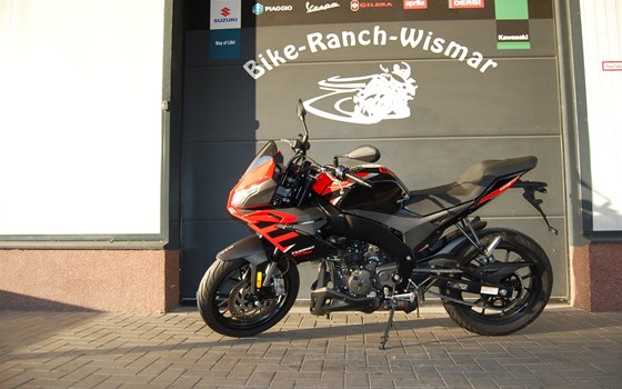 Gebrauchtmotorrad Aprilia Tuono 125 - Bild 2