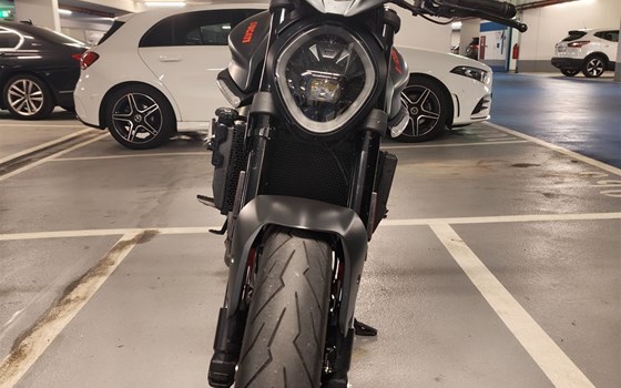 Gebrauchtmotorrad Ducati Monster + - Bild 7 Gebrauchtmotorrad Ducati Monster + - Bild 7