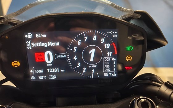 Gebrauchtmotorrad Ducati Monster + - Bild 9 Gebrauchtmotorrad Ducati Monster + - Bild 9