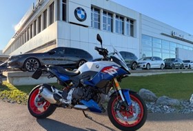 BMW F 900 XR