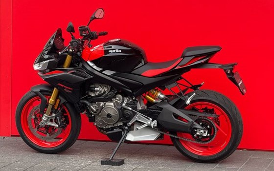 Motorrad Occasion Aprilia Tuono 660 Factory - Bild 10