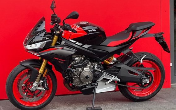 Motorrad Occasion Aprilia Tuono 660 Factory - Bild 11