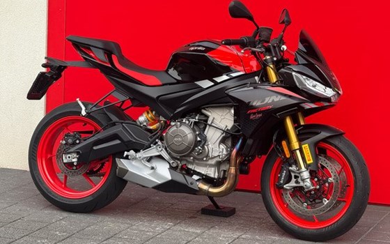 Motorrad Occasion Aprilia Tuono 660 Factory - Bild 4