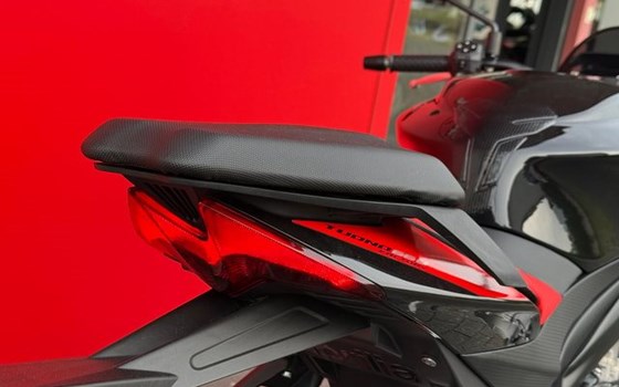 Motorrad Occasion Aprilia Tuono 660 Factory - Bild 8