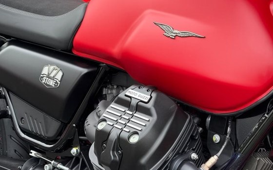 Neufahrzeug Moto Guzzi V7 Stone - Bild 5