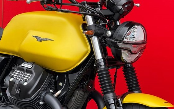 Neufahrzeug Moto Guzzi V7 Stone - Bild 4