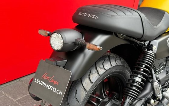 Neufahrzeug Moto Guzzi V7 Stone - Bild 9