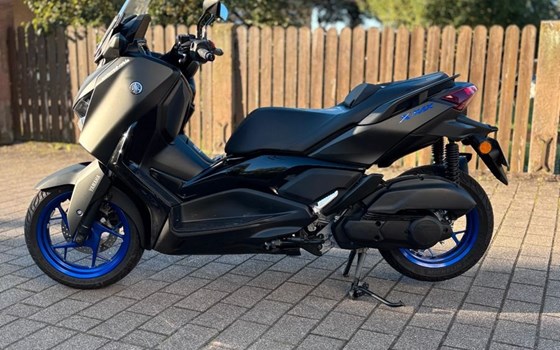 Gebrauchtmotorrad Yamaha XMAX 125 - Bild 3
