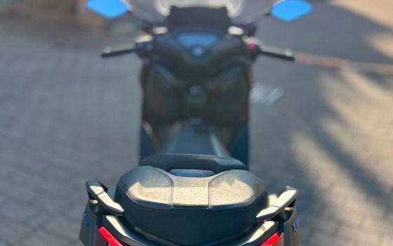Gebrauchtmotorrad Yamaha XMAX 125 - Bild 4