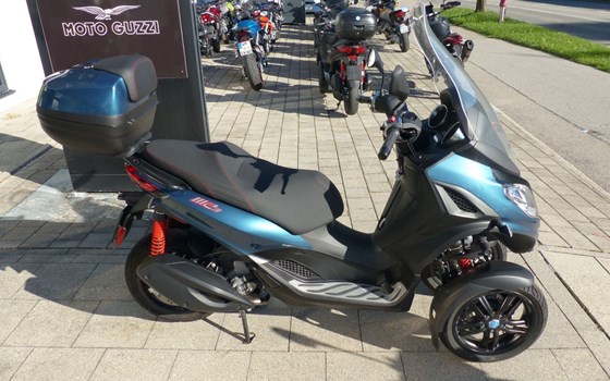 Gebrauchtmotorrad Piaggio MP3 300 - Bild 13